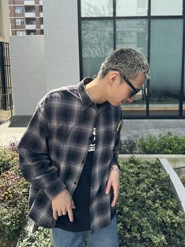 レックスヘアーインターナショナル(ReX HAIR INTERNATIONAL) 【吉元龍一】ザクザク金髪ボウズ