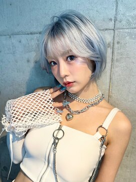 リル ラウム 原宿(LiL Raum) ハイトーンカラー/水色/原宿/ブリーチ/ダブルカラー