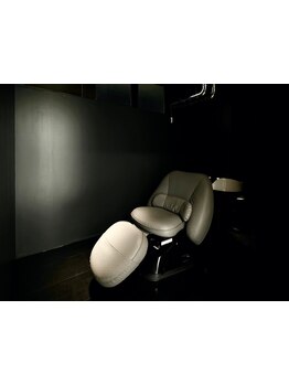 ”癒されてほしい”そんな思いを込めた[ilya]のヘッドスパで、日常の疲れをほぐす頭皮ケアを＊