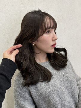 エレン 新百合ヶ丘店(ELEN) 流れる顔まわりカット