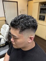 マモル(MAMORU) 極道パーマ×ホワイトメッシュ