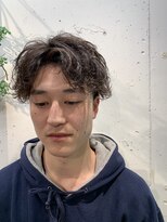 エル(EL by green)&nbsp;【MITSU】前下がり×センターパート×ソフトツイストパーマ