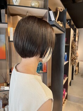 シュウ(SHU) 大人ボブスタイル☆彡
