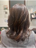 ミディアムヘアのゆるパーマ