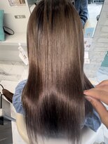 リーホリエ(Lee Horie)&nbsp;毛先切れまくり毛に髪質改善