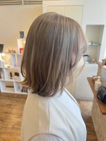 ビフィーノ イーリス 川西店(bifino iris)&nbsp;white beige