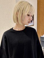 ヤイエ 青山店(yiye)&nbsp;インナーカラーボブ前髪くびれショートボブ前下がりショート