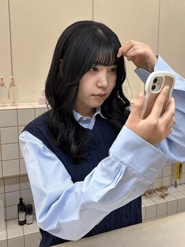 リル(re'll) 《花屋併設》透明感カラー［酸性ストレート/ヘアセット］