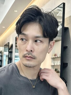 アビーファイブ(ABBEY 5) マッシュセンターパートスパイキーショートメンズカットウルフ