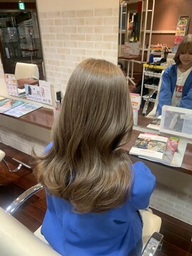 ヘアースペースブルーム プリュス 石橋店(HAIR SPACE BLOOM plus) ミルクティーベージュ/透明感カラー/韓国ヘア