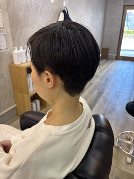 刈り上げショート