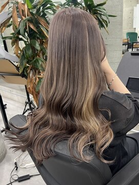 ウェーリング(Welring) azusa_スモーキーブラウン×イヤリングカラー