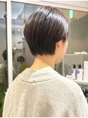 襟足すっきり耳掛けショート