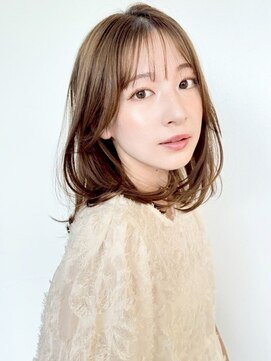 ファナ ブルーム(fha-na bloom) ☆ミディアム　フェイスレイヤーカット 韓国風☆イメチェン