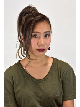 くりあ ヘアメイク Pupil nailed ponytail !!