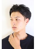 黒髪アップバング刈り上げツーブロックモテ髪シークレットパーマ