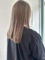 エモ(emo)&nbsp;くすみベージュ