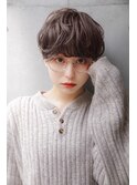 大人可愛い小顔ショートボブ白髪ぼかしハイライト20代30代40代