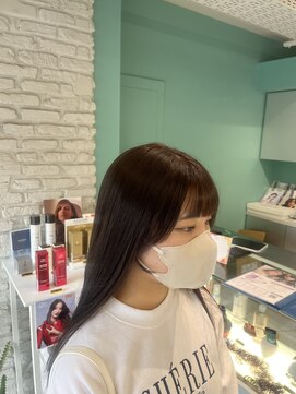 リーホリエ(Lee Horie) 流れる顔まわりカット