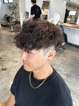 ザ オーダー(THE ORDER) スペインカールパーマブラウンカラーメンズカット