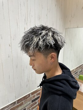 ソワン ドゥ ブレス 立花店(soin de brace) ツイストホワイトメッシュパーマ/尼崎メンズパーマ