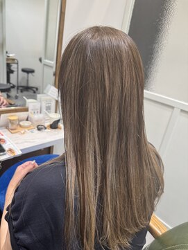 トッカ 仙台東口店(tocca) ミルクティー　バレイヤージュ