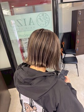 アイズ 本厚木(AIZU) アンブレラカラー　ボブ