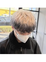 メンズサロンラシルバイレストプラス(MEN'S SALON racil by rest plus)&nbsp;White × Black