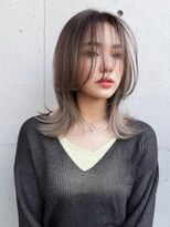 シエラ 心斎橋(CIERA.)&nbsp;フェイスフレーミングミルクティーベージュルーツカラー