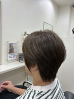 バンビ 坪井店(Bambi) レイヤーショートボブ