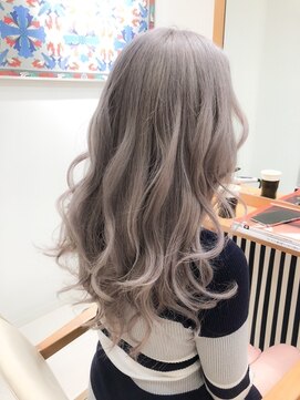 ミルクティーピンクアッシュベージュカラー ブリーチwカラー L デイズ Days のヘアカタログ ホットペッパービューティー