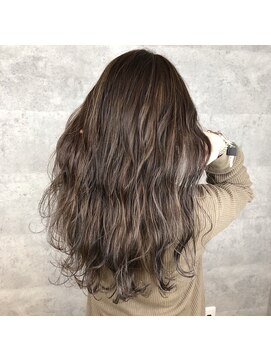 アンダーバーホワイト 天王寺阿倍野店(_WHITE) ナチュラルグレーハイライト