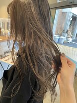 バランス(BALANCE.)&nbsp;ふんわりベージュカラー。