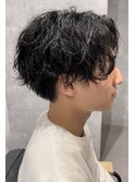 ラフスパイラルパーマ刈り上げセンターパート