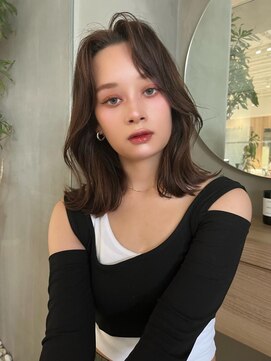 ミンクス 青山店(MINX) 韓国×外ハネミディ