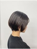 アッシュブラック艶髪丸みショートボブ