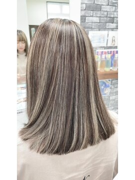 トップシェイプ(TOP SHAPE) ハイライト/白髪ぼかしハイライト．ローライト