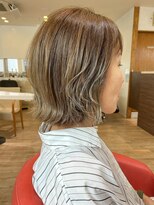 レクタ(recta)&nbsp;大人可愛い外ハネバレイヤージュ透明感カラーベージュ