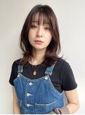 大人女子ミディアムレイヤー前髪あり丸顔面長絶壁エラ張り K1012