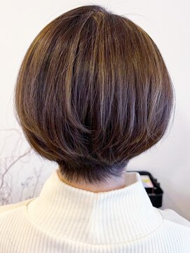 レポヘアー(Repos hair) 20代30代40代大人可愛いハイライトアッシュベージュショートボブ