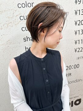 モリオ フロム ロンドン サッポロファクトリー店(morio FROM LONDON) 札幌ショート　大人かわいいかきあげ耳かけショート