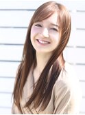 韓国風レイヤーカットアッシュベージュ透明感カラー