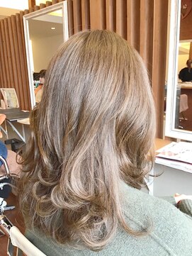 ピールアーク(peal ark) ミルクティーベージュ×ミディアムヘア