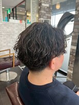 ヘアーメイク ロージー 北18条店(HAIR MAKE ROSY)&nbsp;かき上げヘア七三ヘアツーブロックメンズ波巻きスパイラルパーマ