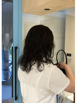 シアン 栄店(CYAN.) 過去のパーマを生かして！メンテカット&カラー