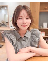 ルエ(rue)&nbsp;ショートレイヤー×ショートカット×前髪あり　20代30代40代50代