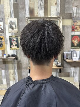 丸シルエット縦落ちツイスト