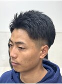 短髪ツーブロック/爽やかメンズショート