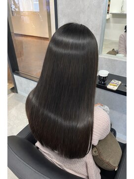 ニィー バイ ディコ(nii by Dico) 縮毛矯正 オフブラックカラー