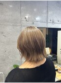 ミルクティーベージュ